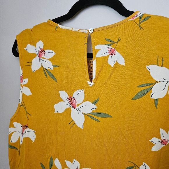 Floral Sleeveless Top - Mustard - Picture 5 of 9
